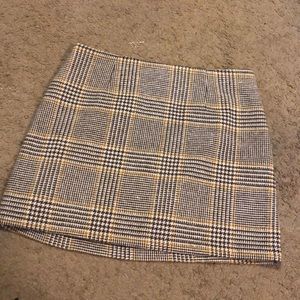 houndstooth forever 21 Large skirt